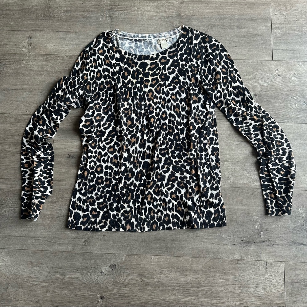 J. Crew Factory leopard print lightweight sweater - size small